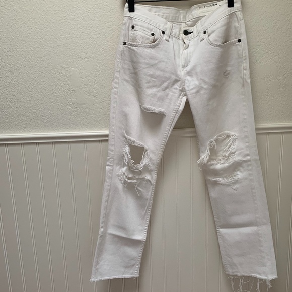 Rag & Bone White Relax Fit Distressed Jean - Picture 1 of 15
